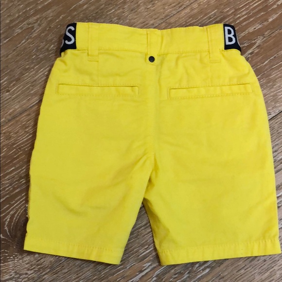 Hugo boss shorts - Picture 2 of 4